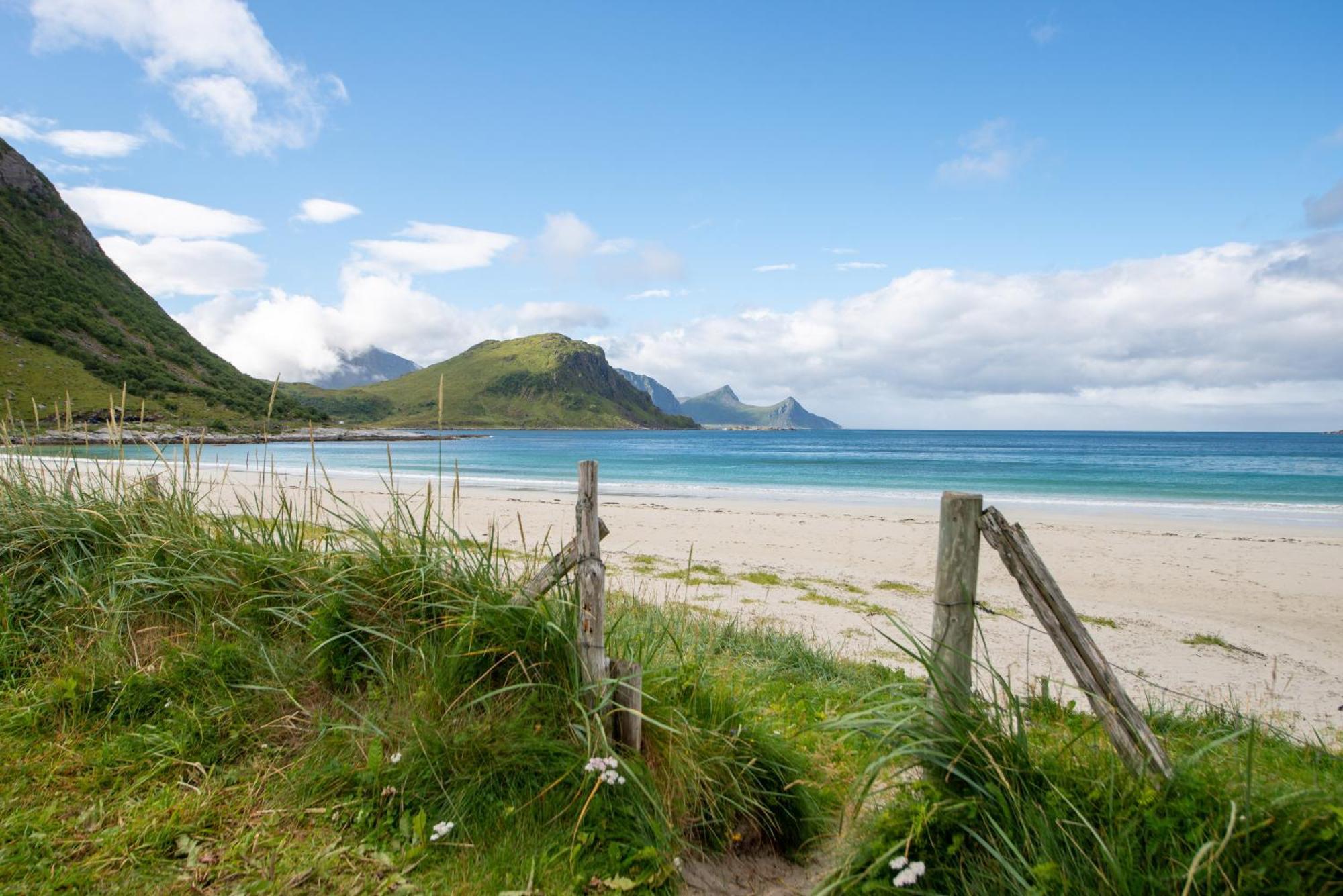 Haukland Beach Panorama Offersoya Luaran gambar